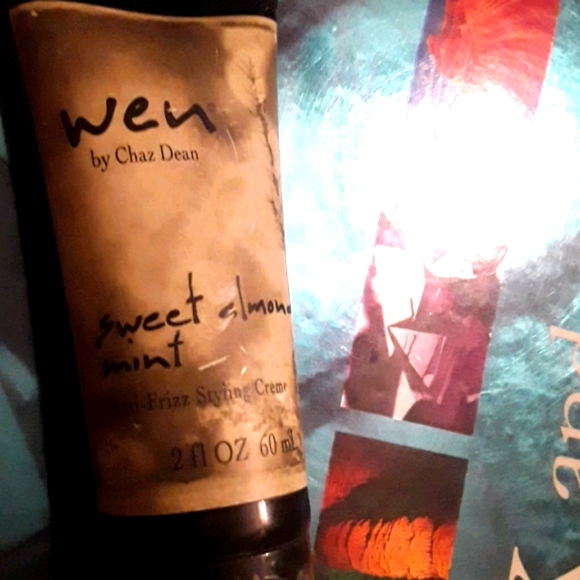 WEN Anti-frizz Styling Cream - Picture 1 of 16